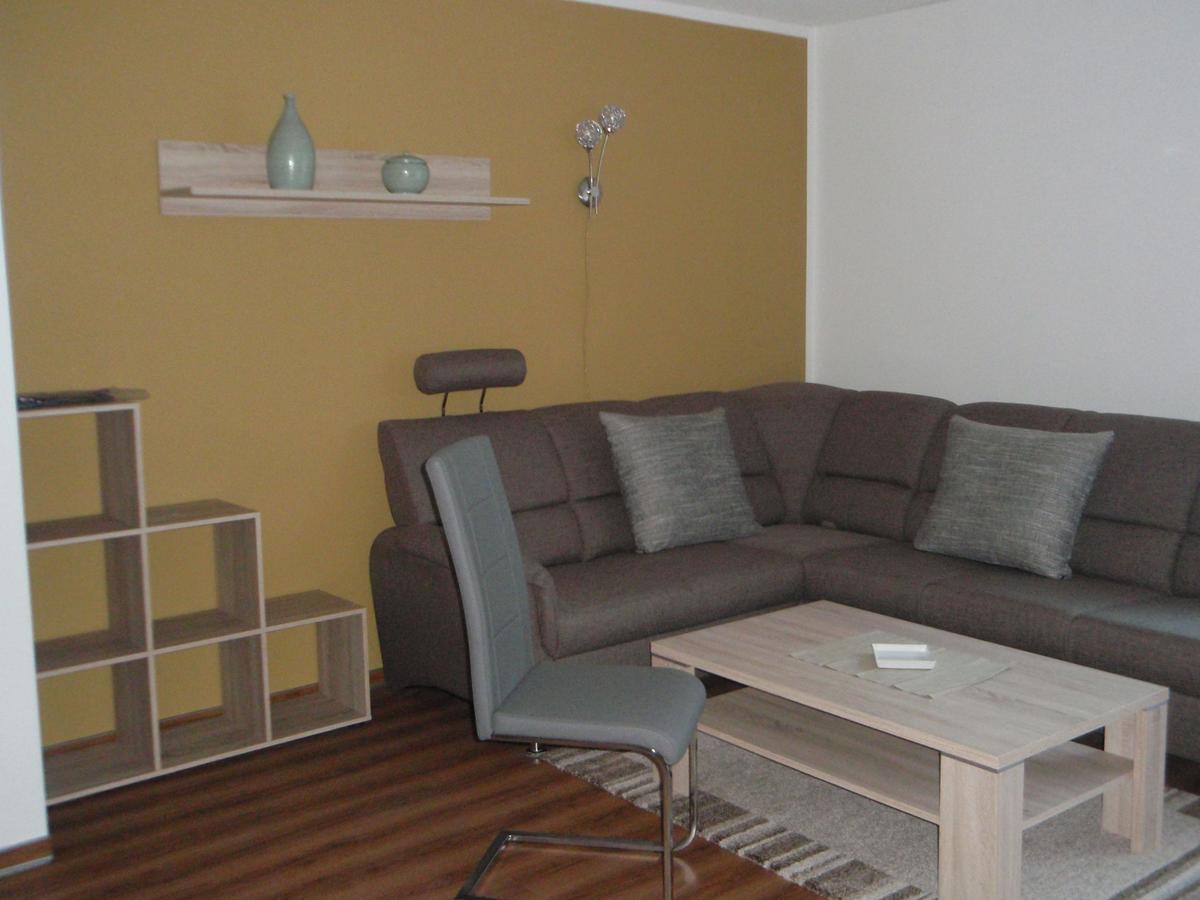Ferienwohnung Am Schlossberg อาร์นชตัดท์ ภายนอก รูปภาพ