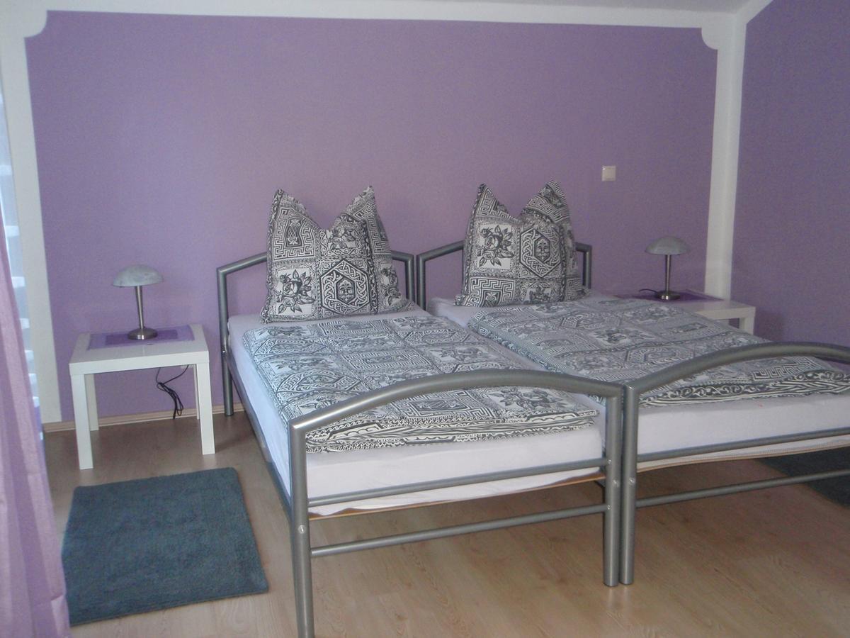 Ferienwohnung Am Schlossberg อาร์นชตัดท์ ภายนอก รูปภาพ